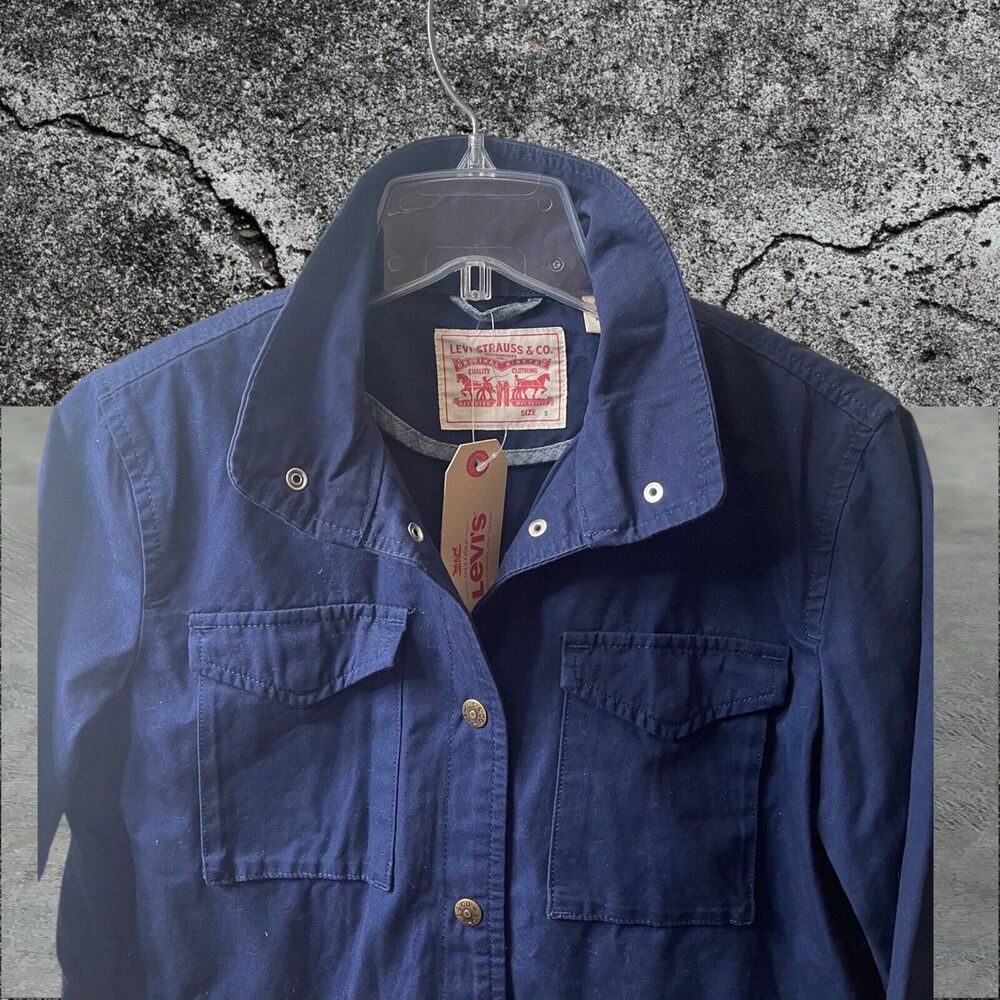 NWT Women’s Levi’s Button Up Waist Tie Utility Field Jacket Navy 100% Cotton Sm - Picture 2 of 8